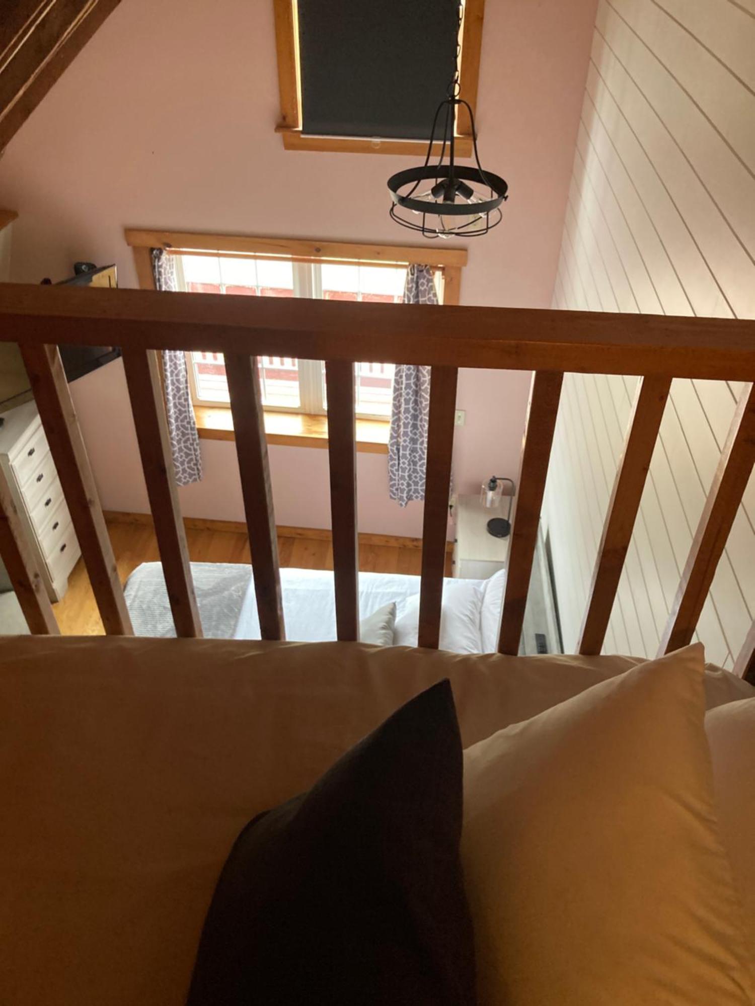 A Country Home Inn The City 夏洛特敦 客房 照片