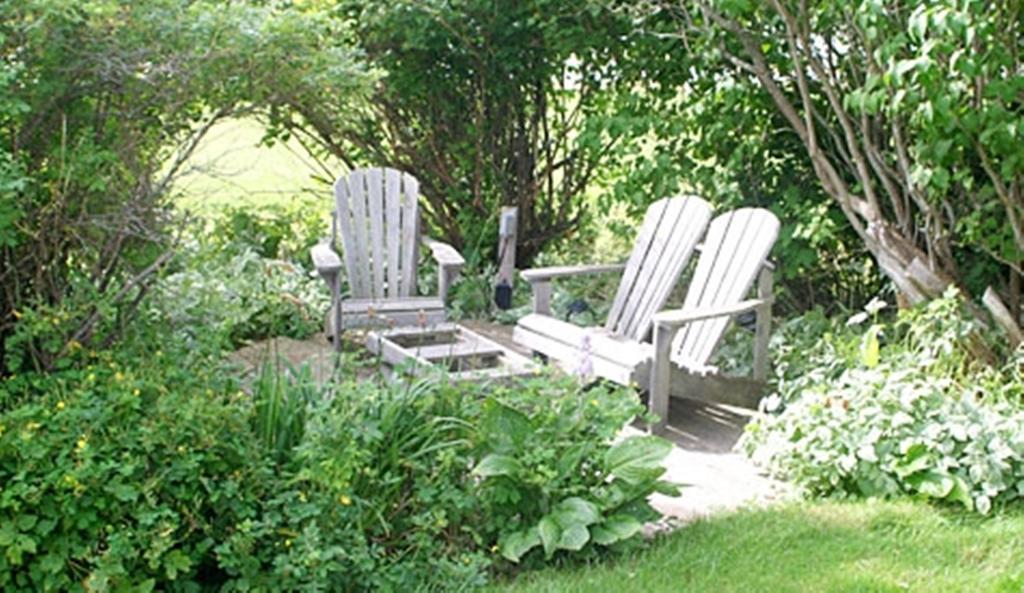 A Country Home Inn The City 夏洛特敦 外观 照片